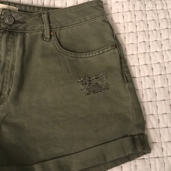 SOLD Pacsun High Rise Shorts - Picture 3 of 5